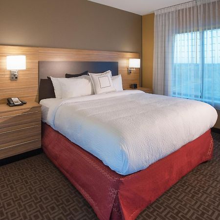 Towneplace Suites By Marriott Minneapolis Near Mall Of America Блумингтън Екстериор снимка