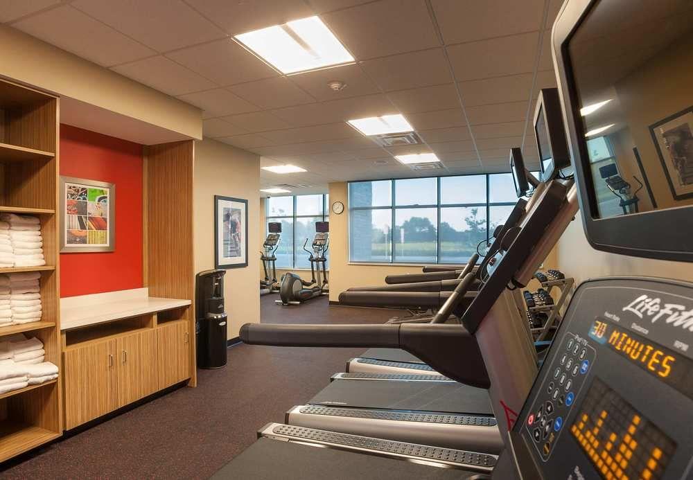 Towneplace Suites By Marriott Minneapolis Near Mall Of America Блумингтън Екстериор снимка