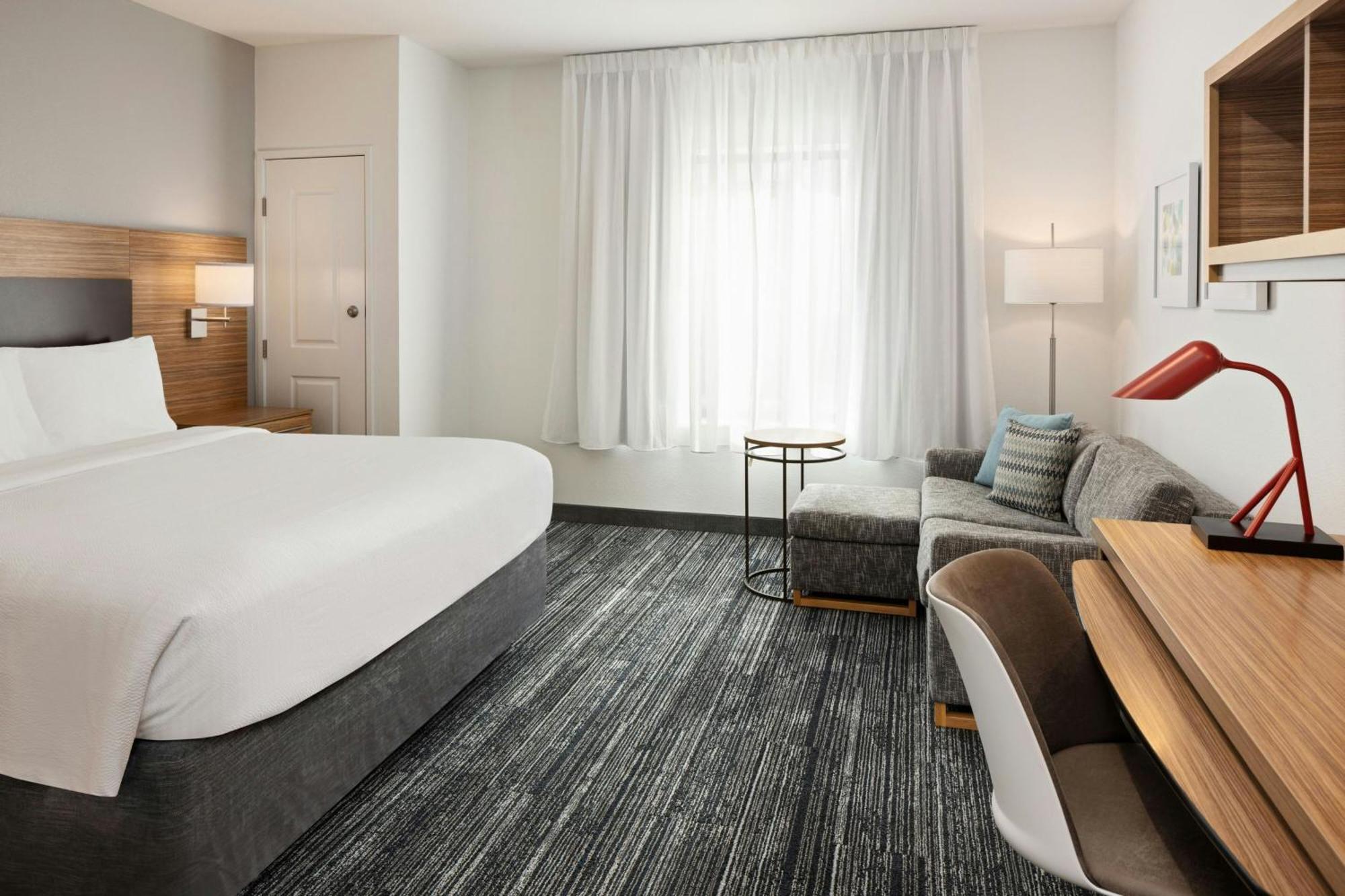Towneplace Suites By Marriott Minneapolis Near Mall Of America Блумингтън Екстериор снимка
