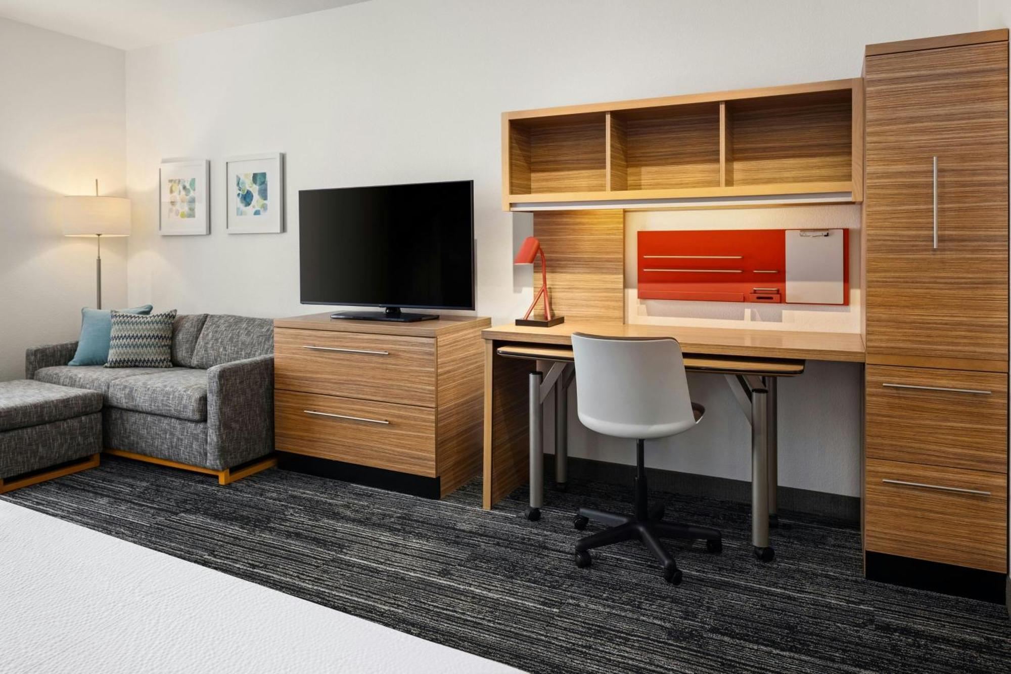 Towneplace Suites By Marriott Minneapolis Near Mall Of America Блумингтън Екстериор снимка